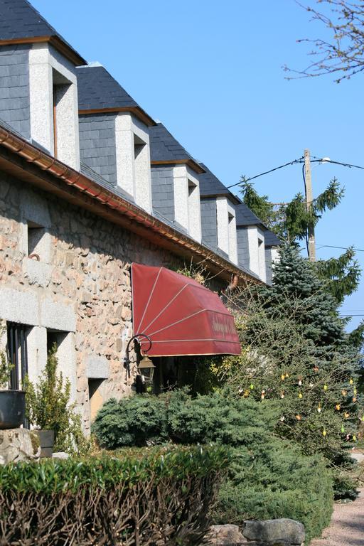 Auberge De L'Atre Quarre-les-Tombes Exterior photo